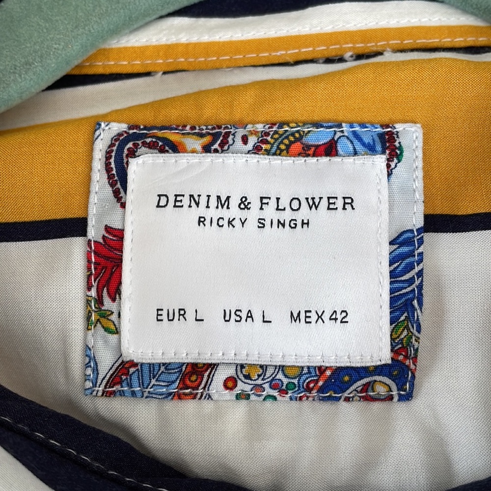 Denim & Flower Ricky Singh Women’s Short Sleeve Blouse - Picture 3 of 3
